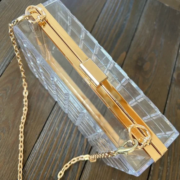 Elegant Transparent Clutch with Gold Chain - Picture 3 of 11